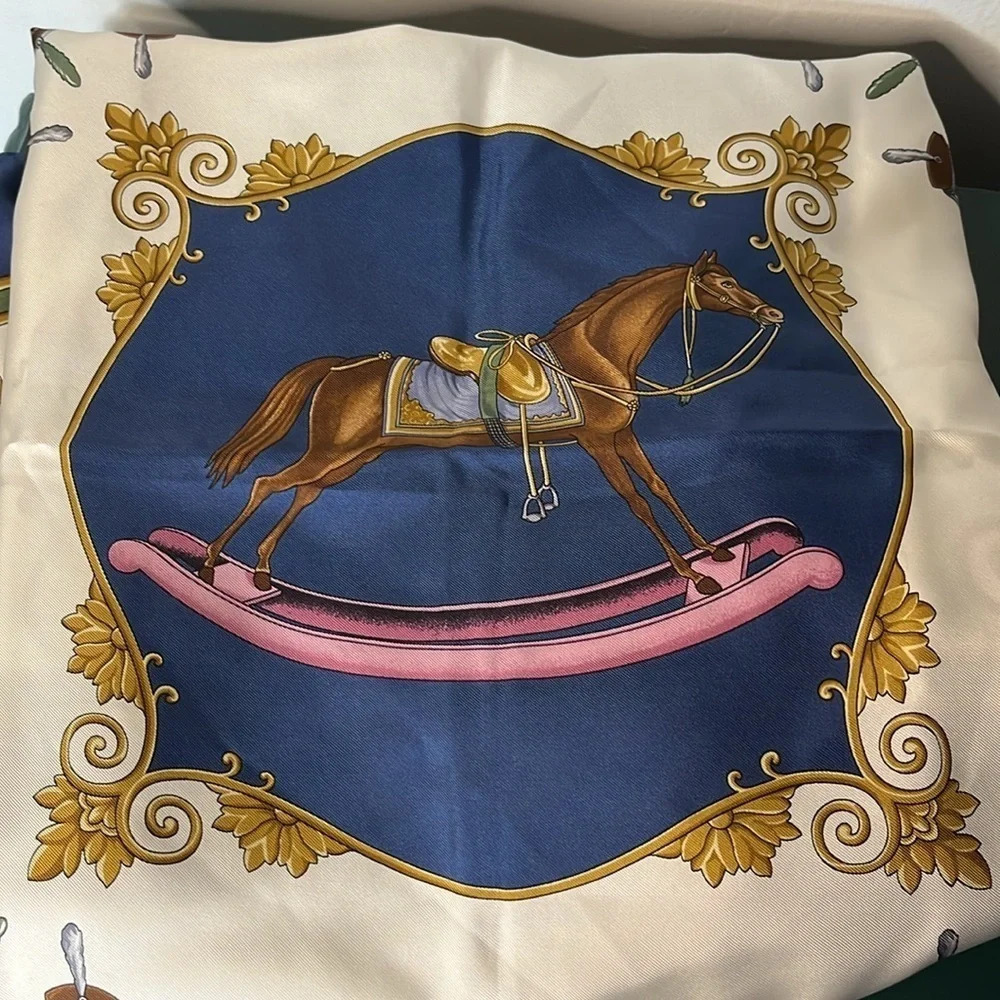 V&A Museum NWT The Lindner Toy Catalogue "Soldiers and Drums" 100% Silk Scarf